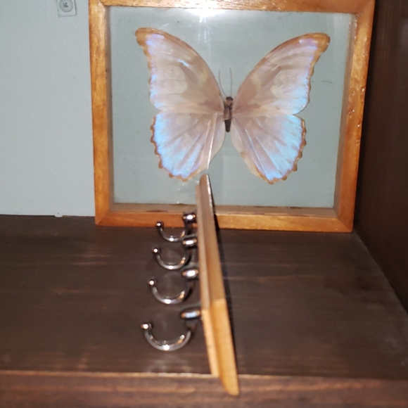 New Handy Key 4 Hook Rack - Picture 3 of 7